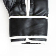 Load image into Gallery viewer, CORE TRAINING GLOVES - BLACK